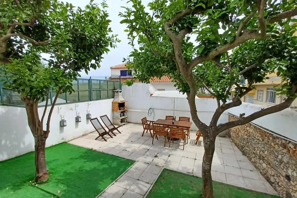 Belem Villa By Vosdomus contacts